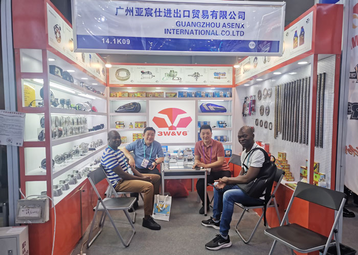 產(chǎn)品萬(wàn)里行參加2024年春季第135屆中國(guó)進(jìn)出口商品交易會(huì)